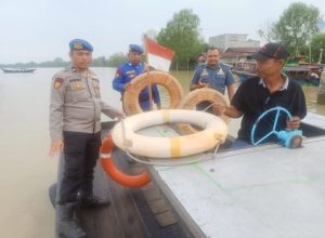 Pos Terpadu 2 Tanjung Sarang Elang Penyeberangan Jalur Sungai