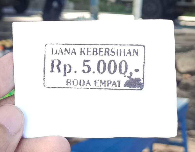 Diduga Pungli Berkedok Parkir Resahkan Pengunjung Pantai Watu Dodol