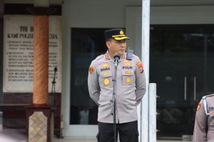 Kapolresta Banyuwangi Pimpin Apel Jam Pimpinan, Tekankan Disiplin dan Pelayanan Prima*
