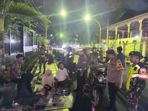 Dalam Rangka Ops Pekat Toba 2025, Polres Sibolga Patroli Gabungan Di Tempat Rawan Aksi Premanisme