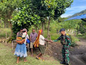 Satgas Yonif 641/Bru Anjangsana Sekaligus Jalin Silaturahmi Kepada Masyarakat Distrik Kelila