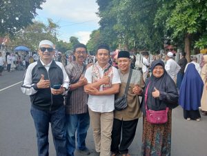 Bupati Ipuk Lepas 376 Jamaah Haji Banyuwangi Kloter Sub-44 dengan Penuh Haru