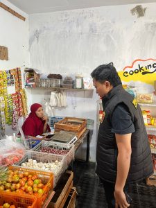 *Polisi di Banyuwangi Pantau Harga dan Stok Bahan Pokok, Jaga Stabilitas Harga dan Ketersediaan Bahan Pangan*