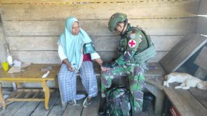 Satgas Yonif 642/Kps Laksanakan Yankes Gratis