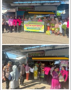 Polresta Banyuwangi Gulirkan Program “Mayur Kamtibmas” berbagi Sembako sambil edukasi*