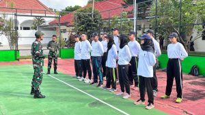 *Dorong CPNS Lebih PRODUKTIF dan Disiplin, Anggota Kodim 0825/Banyuwangi Laksanakan Pelatihan PBB Dan Tata Upacara Bagi CPNS 2025*