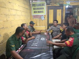 Patroli KRYD Cek Pos Satkamling, Sosialisasi Tolak Premanisme Berkedok Ormas Dan Call Center 110 Polres Sibolga