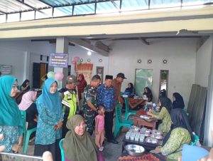 *Posyandu Cempaka 1 Kalibaru Kulon Bersaing Di Lomba Tingkat Kabupaten, Tingkatkan Kualitas Yang Semakin Produktif, Adaptif Dan Inovatif Untuk 10 Program Pokok PKK*