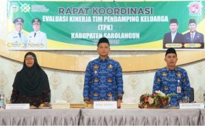 Wabup Sarolangun Gerry trisatwika,SE  Membuka acara kegiatan TPK (Tim Pendamping Keluarga)