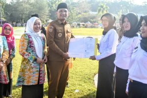 2.364 PPPK Sarolangun menerima SK, H.Hurmin Bupati Berpesan:Para Pegawai agar tidak terlibat Judi Online