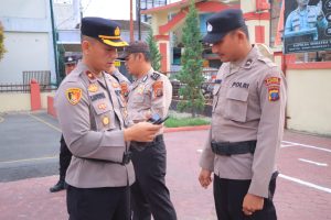 Polres Samosir Perkuat Disiplin Anggota Lewat Pemeriksaan Internal Berkala
