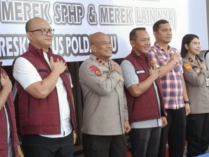 Polda Riau Bongkar Sindikat Beras Oplosan: 9,75 Ton Dijual Pakai Label Sumbar, Harga Melebihi HET.