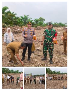 Polsek Rantau Kopar lakukan Kegiatan Penanaman jagung bersama Kelompok tani Kasang jaya