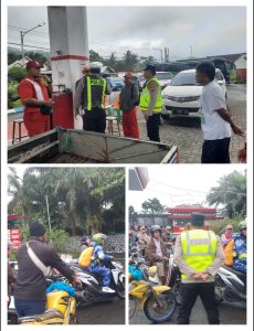 Polresta Banyuwangi-Polsek Kalibaru Ajak Warga Bijak dalam Pembelian BBM*