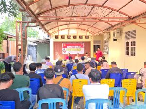 Jum’at Curhat Polsek Mandau kali ini diadakan di jln kayangan dalam bentuk Silaturahim Polri dgn Masyarakat