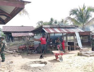 Pos Jagiro Satgas Yonif 642/Kps Laksanakan Komsos Kepada Tokoh Masyarakat Kampung Jagiro