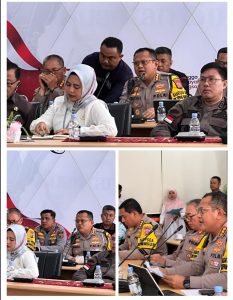 Waka Polda Riau Pimpin Apel Gelar Pasukan Pengamanan Festival Pacu Jalur 2025*