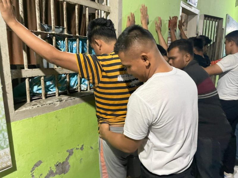 Lapas Kelas IIA Pekanbaru Gelar Razia Rutin Berantas Barang Haram