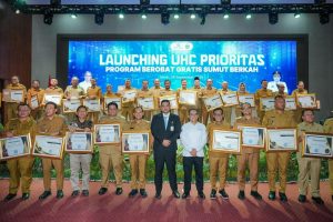 Launching UHC Prioritas, Vandiko: Warga Samosir Berobat Gratis Cukup dengan KTP